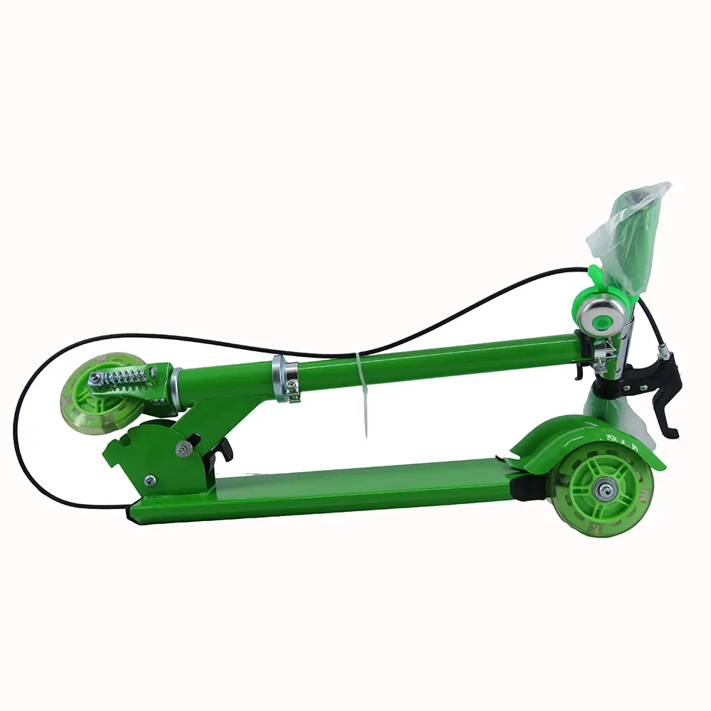 اسکوتر فلزی کوچک